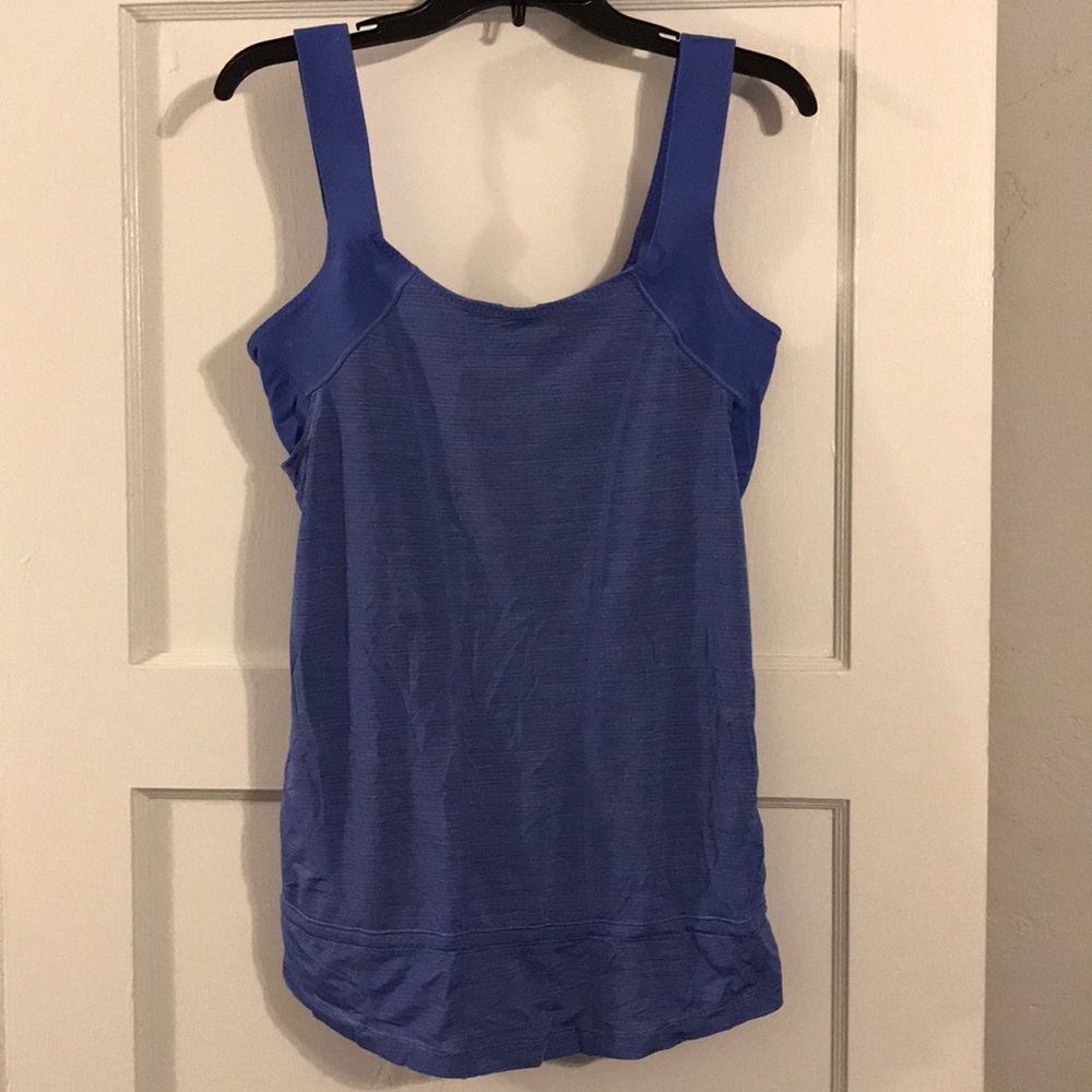Lululemon tank top